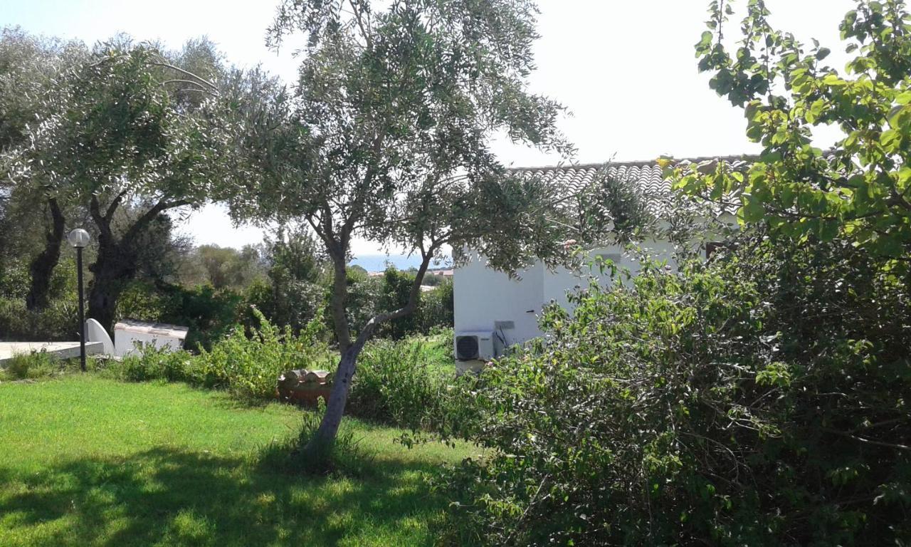 Hotel Lu Baroni Budoni Exterior foto