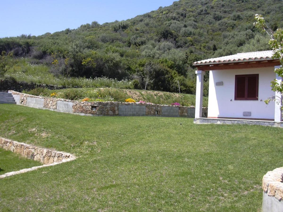 Hotel Lu Baroni Budoni Exterior foto